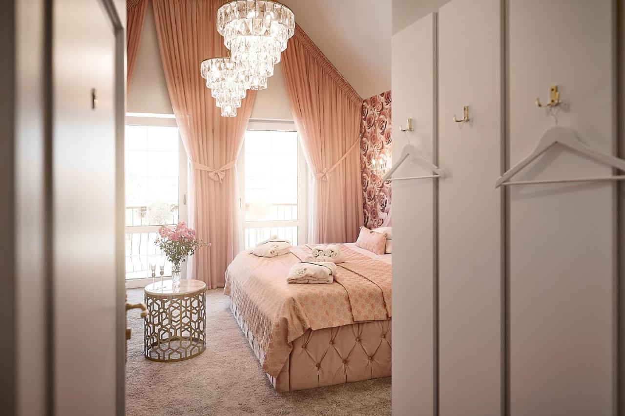 Mikołajki La Rose Residence מראה חיצוני תמונה